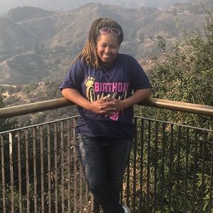 Meet your Posher, Vicky